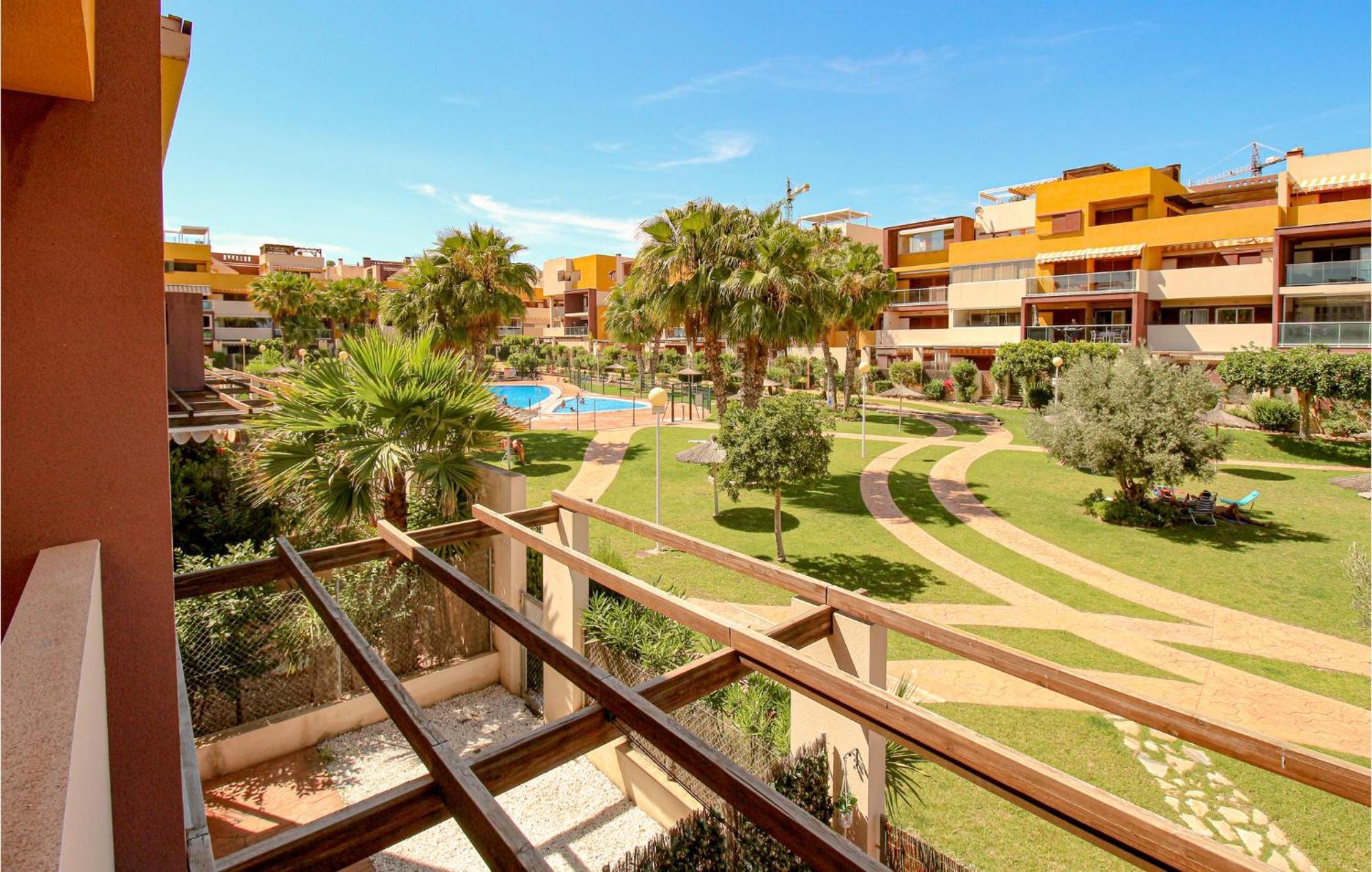 Awesome Apartment In Orihuela With Kitchen Playa Flamenca Exterior foto